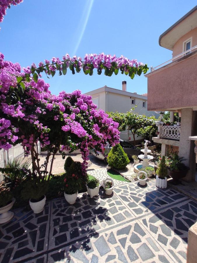 Apartmani Andrijana Улцин Екстериор снимка